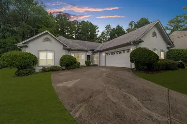 Stone Mountain, GA 30087,567 Shadow Oaks DR