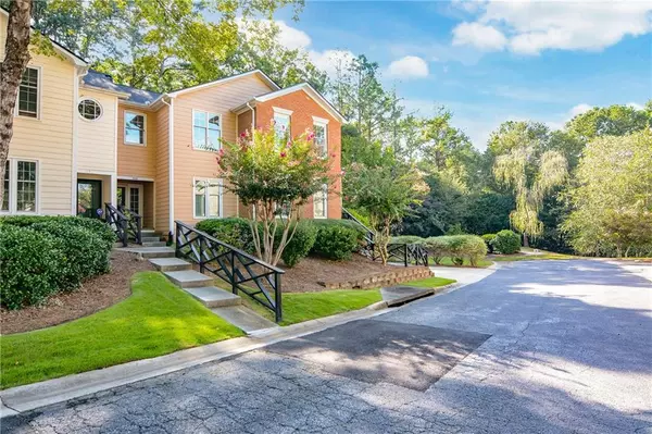 Peachtree Corners, GA 30092,6538 Deerings LN