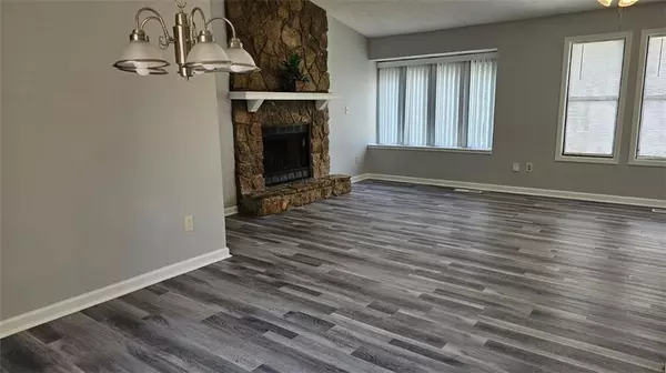 Marietta, GA 30066,1194 Clichy CT