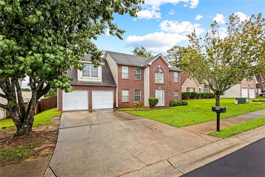 9492 Deer Crossing TRCE, Jonesboro, GA 30236