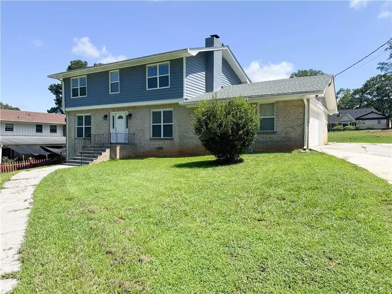 3726 Green Bay DR, Lawrenceville, GA 30044