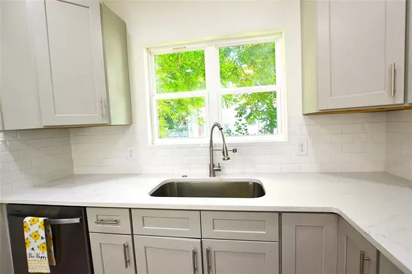 Atlanta, GA 30311,1684 Kenmore ST SW