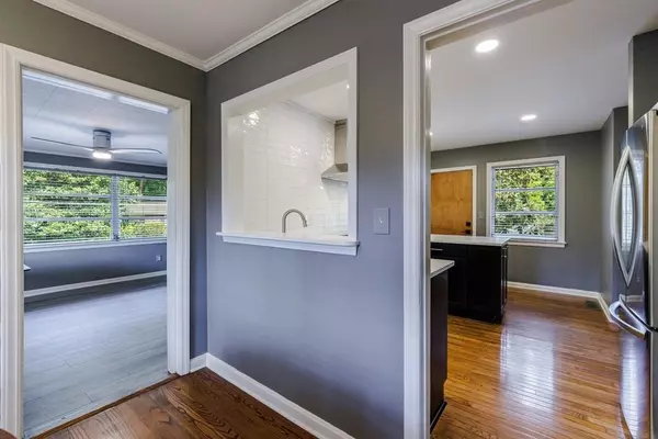 Sandy Springs, GA 30342,776 Windsor Pkwy NE