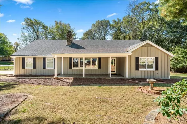 3712 CORINTH DR, Gainesville, GA 30506