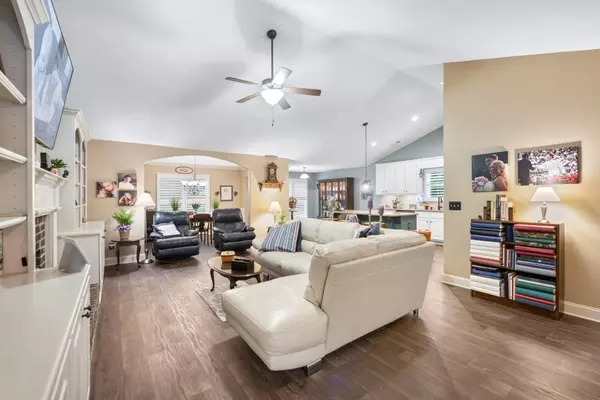 Jefferson, GA 30549,261 Petal Creek LN
