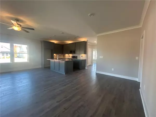 Cartersville, GA 30121,200 Daisy CT