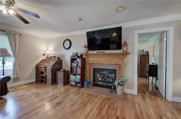 Kingston, GA 30145,15 Moores Spring RD