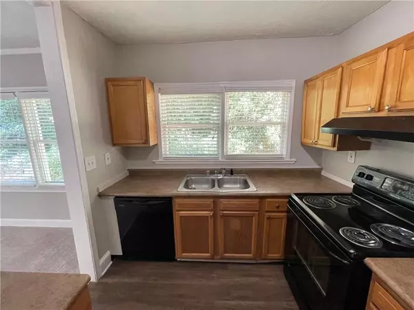 Atlanta, GA 30311,1297 Cahaba DR SW