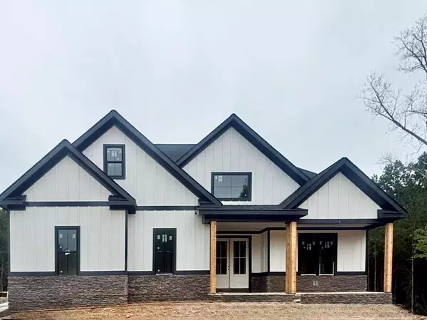 1017 Cable RD, Waleska, GA 30183