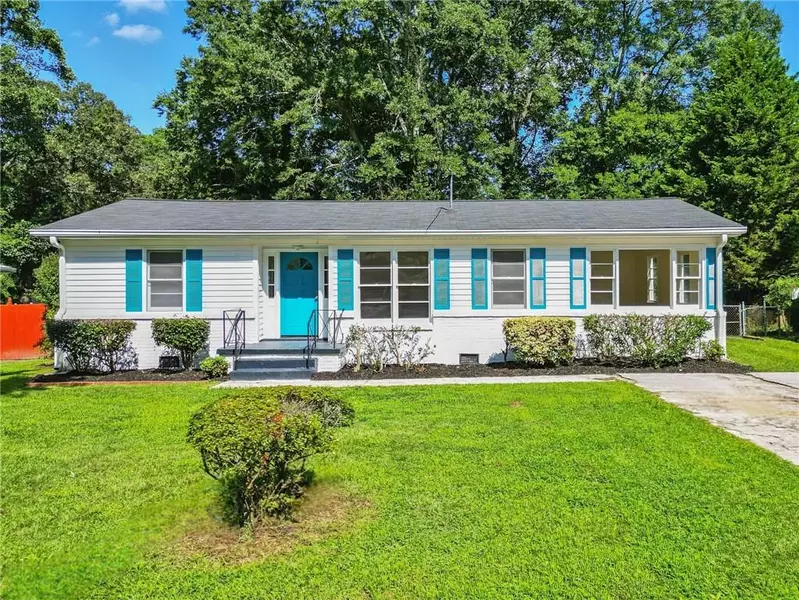 6364 Arthur DR, Lithia Springs, GA 30122