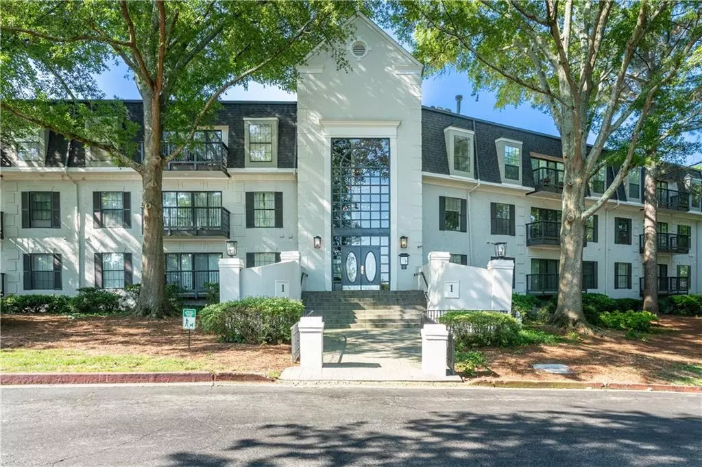 Atlanta, GA 30324,1105 Pine Heights DR NE
