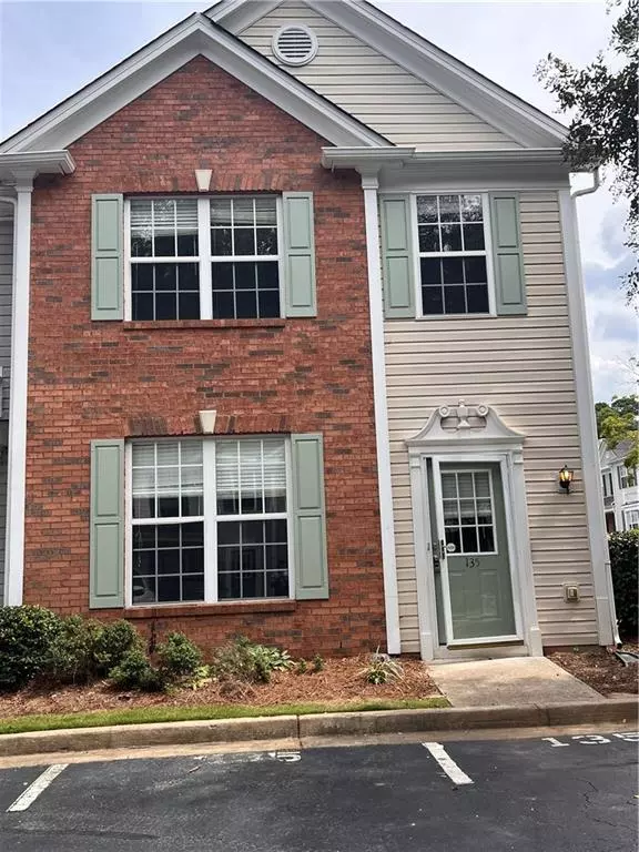Alpharetta, GA 30022,4645 Valais CT #135