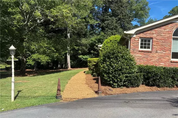 Marietta, GA 30064,575 Woodvalley DR SW