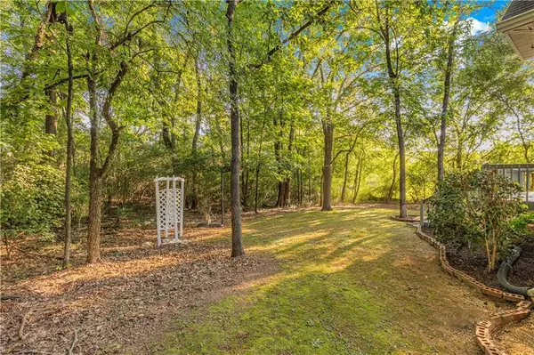 Calhoun, GA 30701,137 Hunters TRL