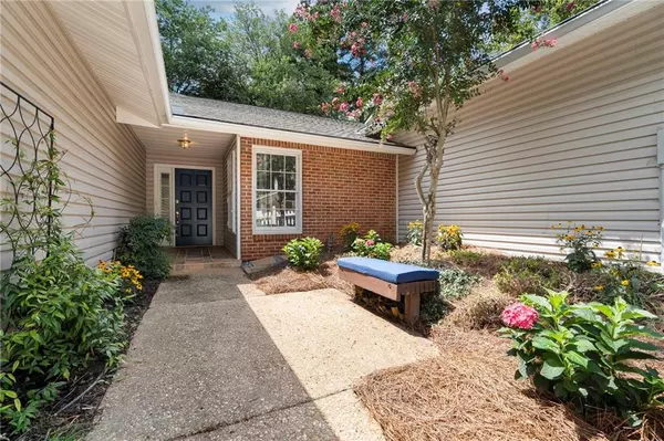 Atlanta, GA 30328,12 WATERFORD CT