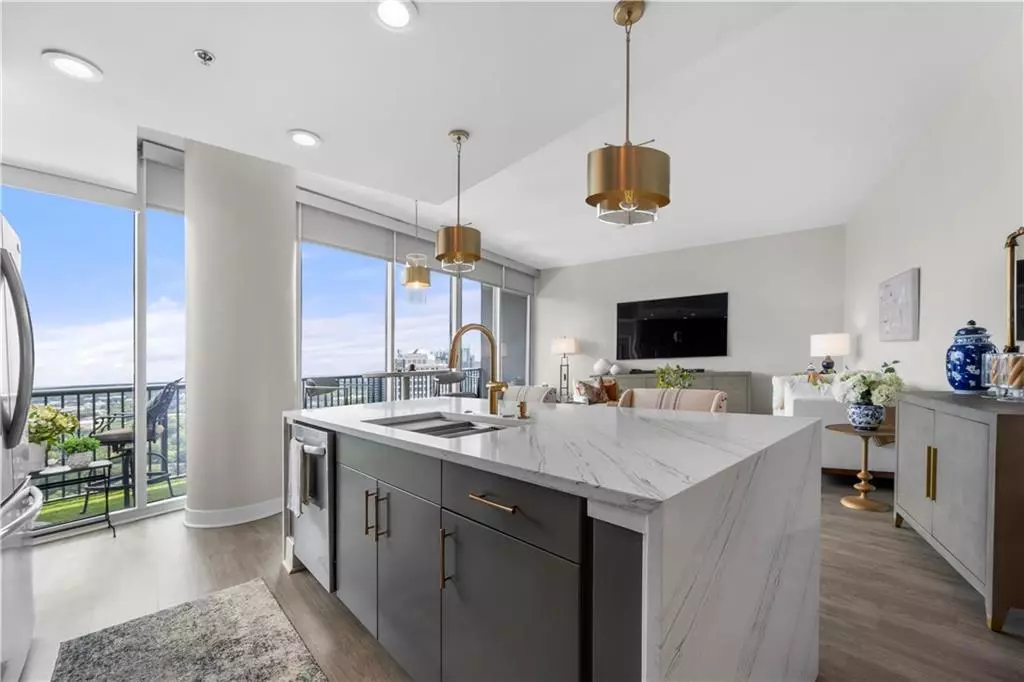 Atlanta, GA 30309,1080 Peachtree ST NE #3309
