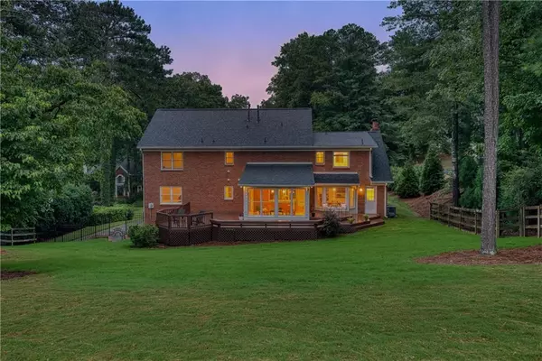 Roswell, GA 30076,10310 Amberside CT