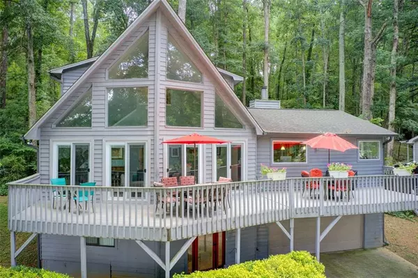 8531 Lake DR, Snellville, GA 30039