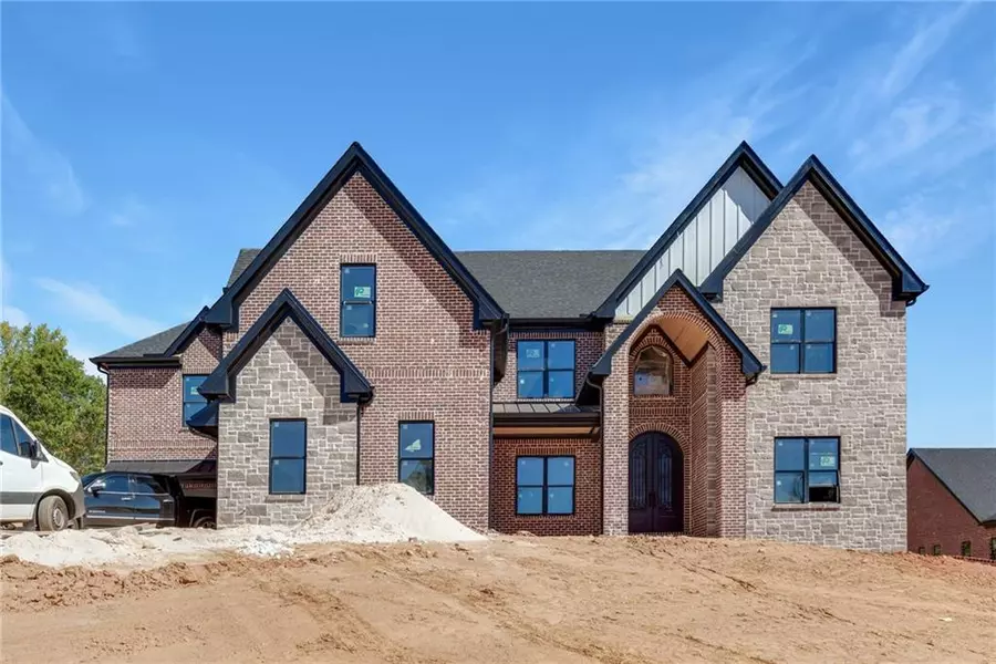 405 Thunder RD, Buford, GA 30518