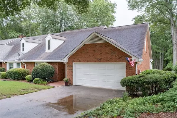 Roswell, GA 30075,270 Brickleberry DR