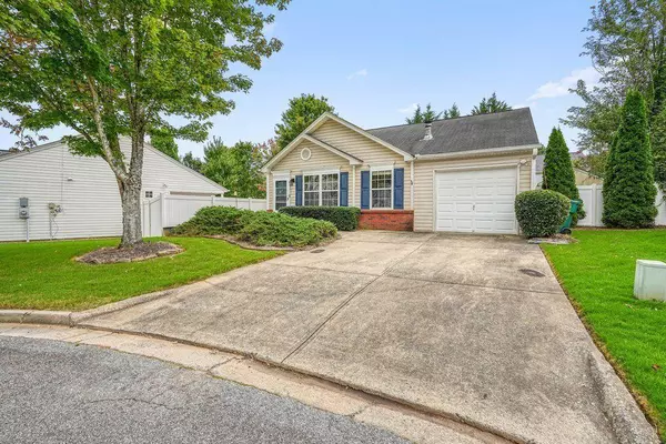Acworth, GA 30102,517 Oakleaf CT
