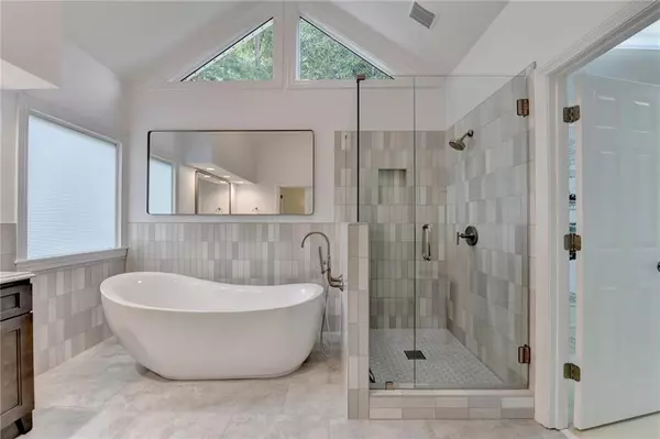 Johns Creek, GA 30022,5700 Grove Point RD