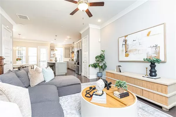 Atlanta, GA 30324,513 Broadview LN