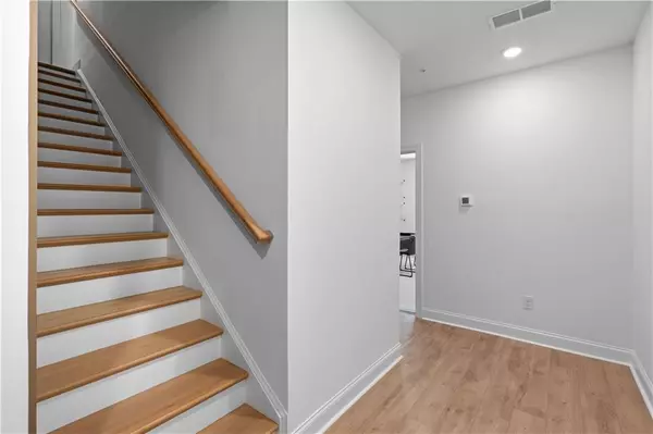 Cumming, GA 30040,528 Sawnee Village BLVD #D62