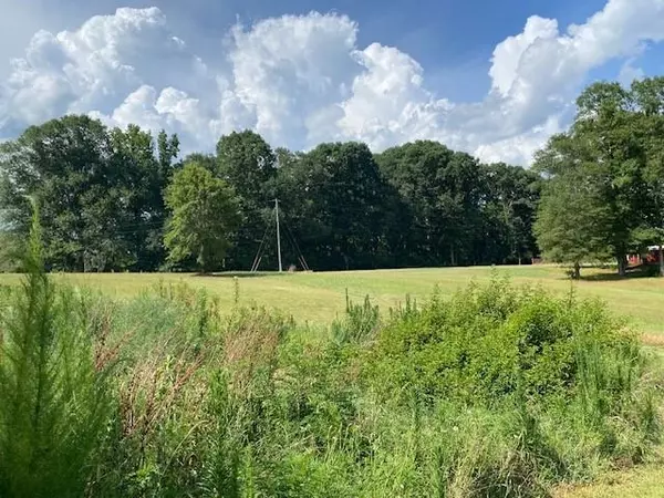 Martin, GA 30557,695 Crump Mill RD