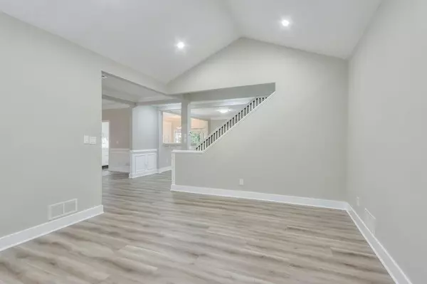 Atlanta, GA 30338,39 Vernon Glen CT
