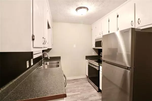 Monroe, GA 30655,1013 New Lacy ST #6