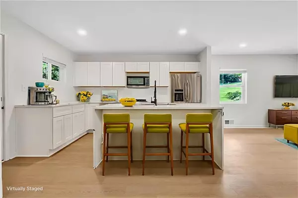 Decatur, GA 30032,1733 Hollyhock TER