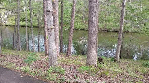 8155 Stone Hill RD, Cumming, GA 30028