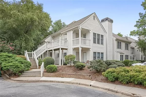 911 Hollyfax CIR NE, Atlanta, GA 30328