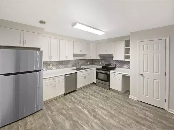 Loganville, GA 30052,1168 Granite LN
