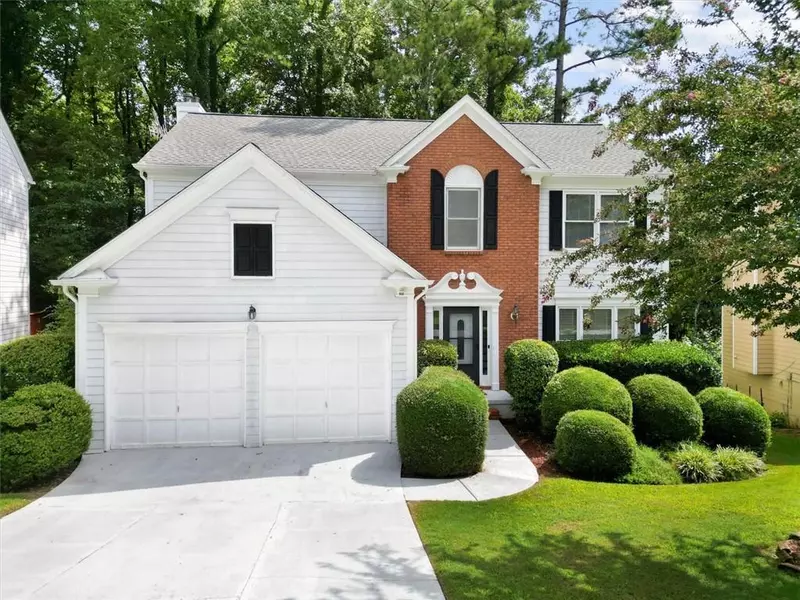 11005 Glenbarr DR, Johns Creek, GA 30097