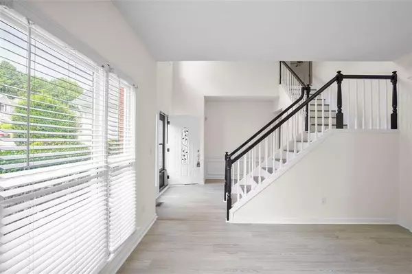 Johns Creek, GA 30097,11005 Glenbarr DR