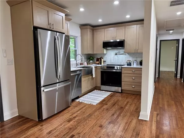 Mableton, GA 30126,5981 Pisgah RD SW