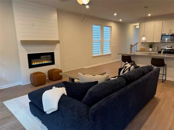 Kennesaw, GA 30144,702 Smokey Quartz WAY