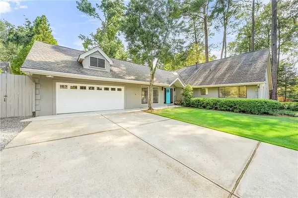 Atlanta, GA 30342,235 Hillside DR NW