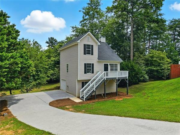 16 Oak Grove CT, Adairsville, GA 30103