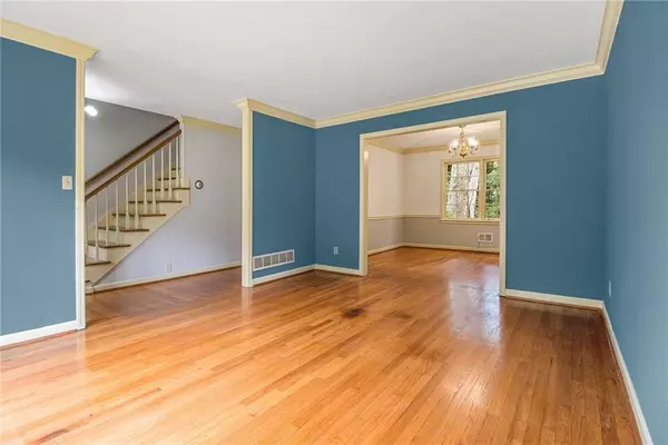 Atlanta, GA 30341,1865 Queens WAY