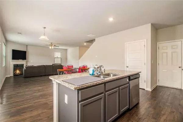 Mcdonough, GA 30253,613 Sturbridge CT