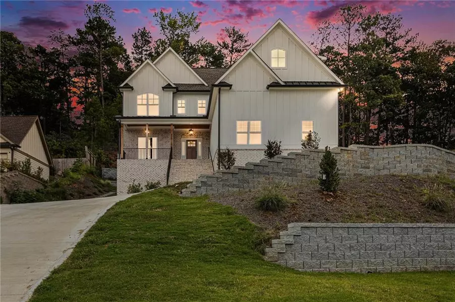 52 Lake Overlook DR, White, GA 30184