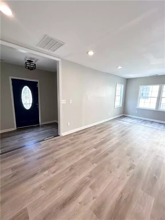 Atlanta, GA 30337,1770 Temple AVE