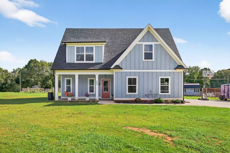 267 Bear Creek Meadows DR, Bogart, GA 30622
