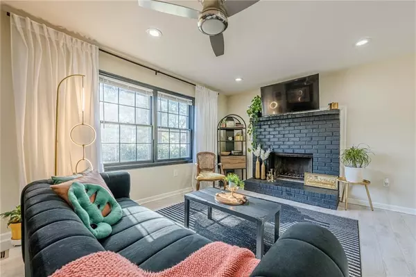 Stone Mountain, GA 30087,3006 Deshong DR