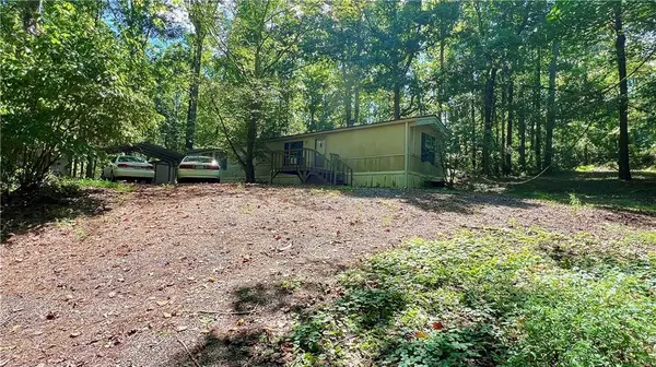 Ball Ground, GA 30107,120 Eagles Nest TRL