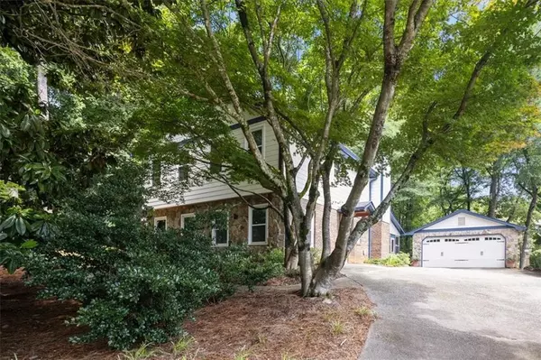 Roswell, GA 30075,4989 KINGS WOOD DR NE