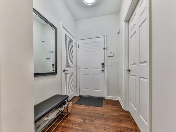 Atlanta, GA 30339,3150 Woodwalk DR SE #3102